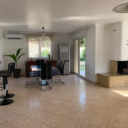 Villa Climatisée De L'etang De Thau Avec Piscine